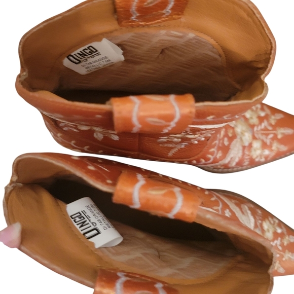 Dingo Cowboy Boots Ankle Floral Embroidered Heeled Boots 7.5 Western Country - Picture 5 of 7